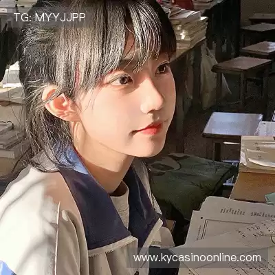 邹京曼